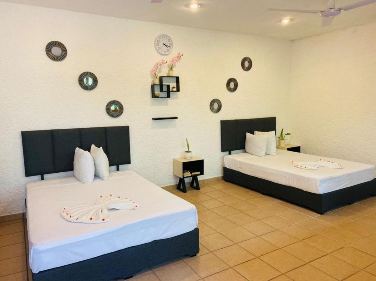 Hotel Bosque Caribe, 5Th Av. Zone Playa del Carmen Exteriör bild