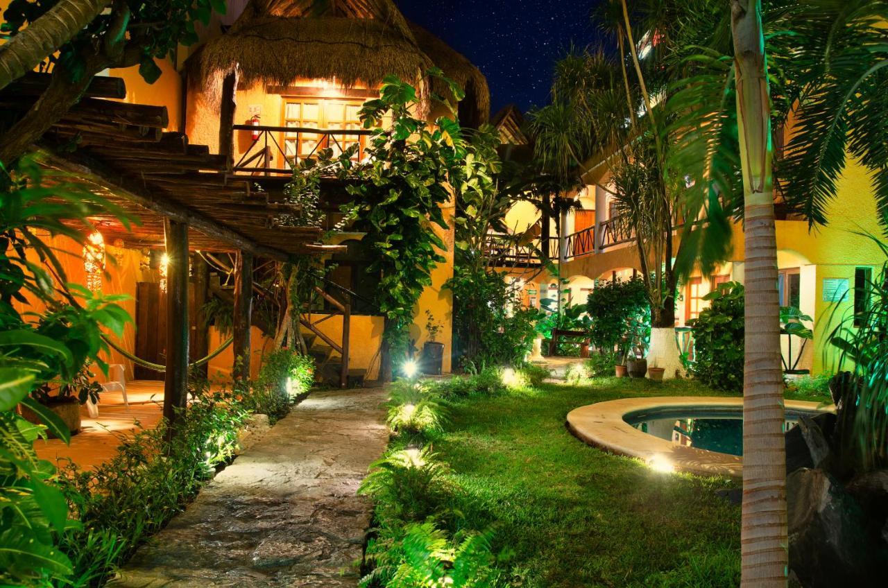 Hotel Bosque Caribe, 5Th Av. Zone Playa del Carmen Exteriör bild