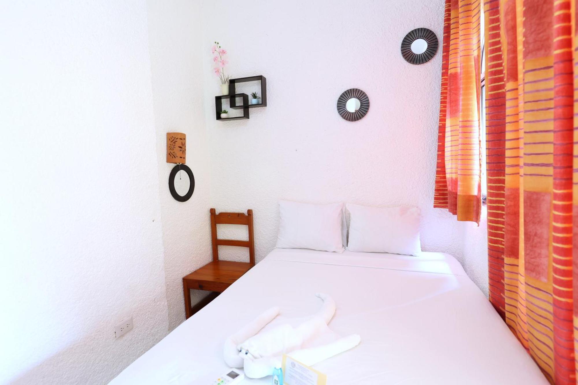 Hotel Bosque Caribe, 5Th Av. Zone Playa del Carmen Exteriör bild